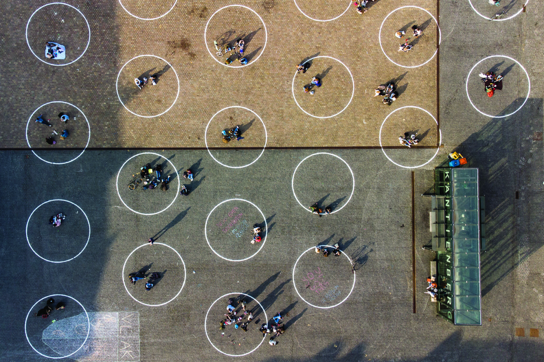 © BELGA PHOTO DIRK WAEM