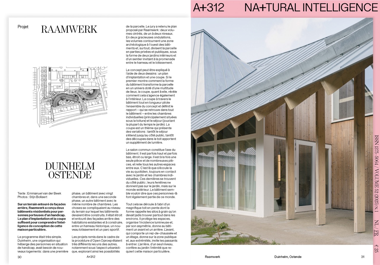 312_Spread-flat 3-FR Large