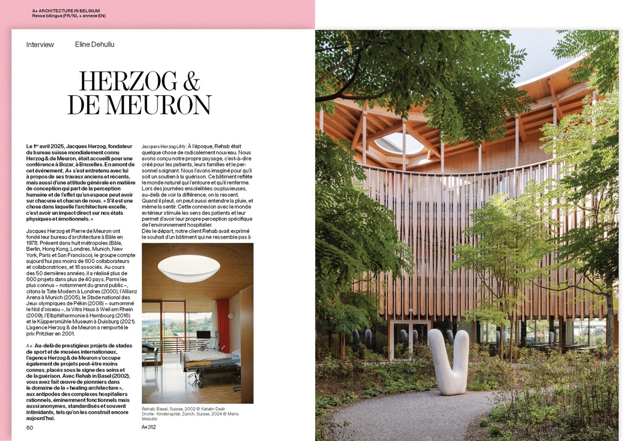 312_Spread-flat 6-FR Large