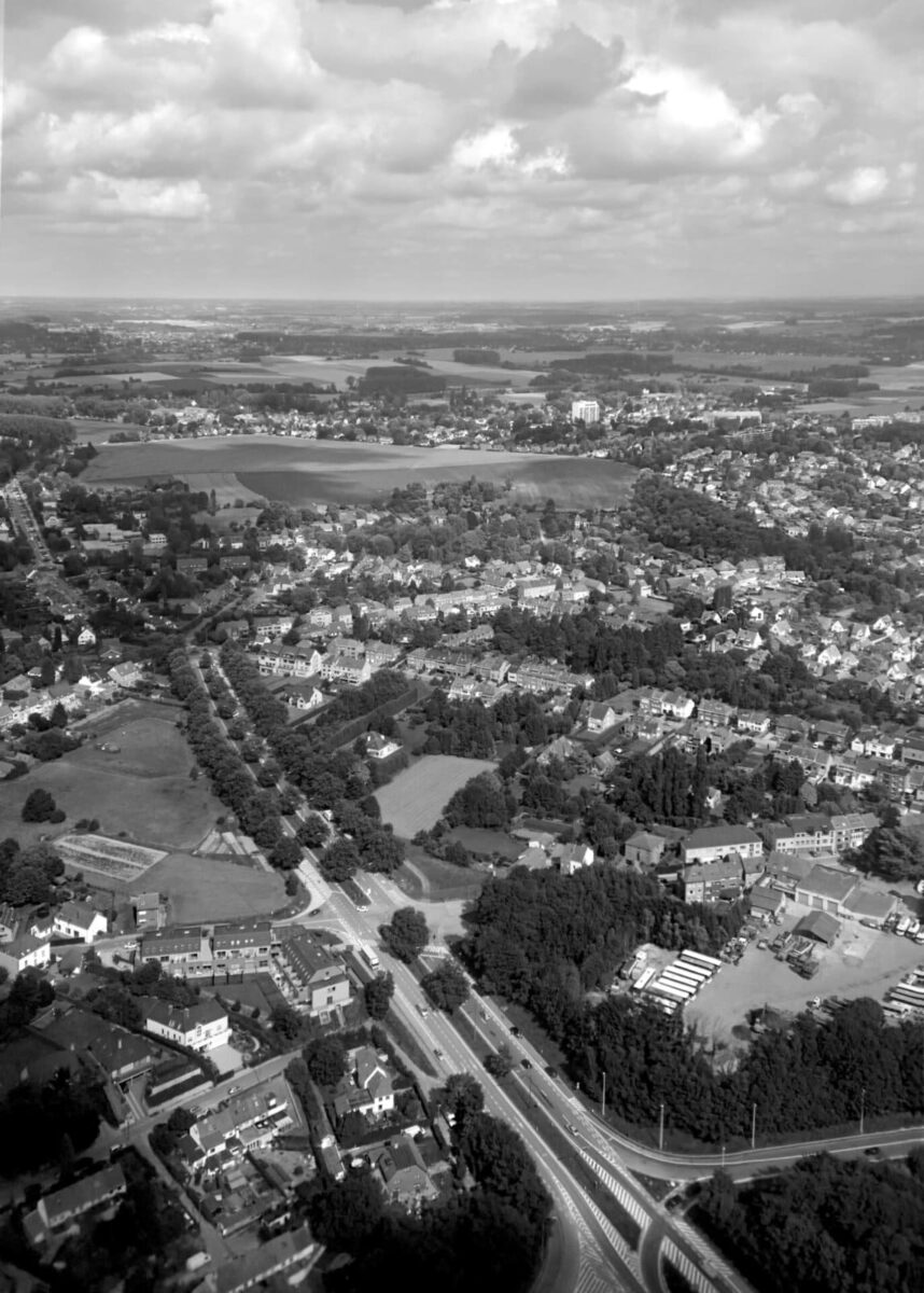 bird-s-eye-view-belgium-summer-time-41799533.jpeg
