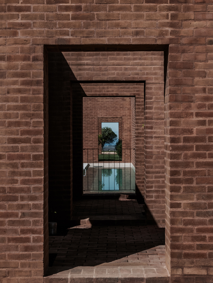 JG_Melides I_D857243-tr_2